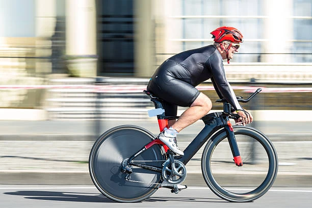 Complete TT bike with custom carbon triathlon wheelset from Carbon World OEM Complete TT bike with custom carbon triathlon wheelset from Carbon World OEM